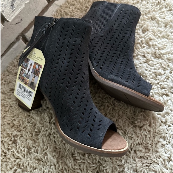toms peep toe booties